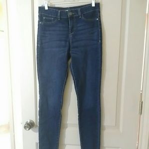 Jordache Dark Wash Skinny Jeans Size 6